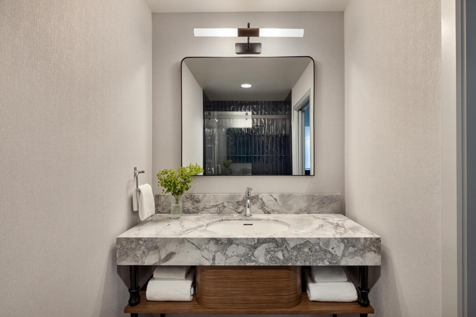 Kimpton Monaco By Ihg Hotel Seattle